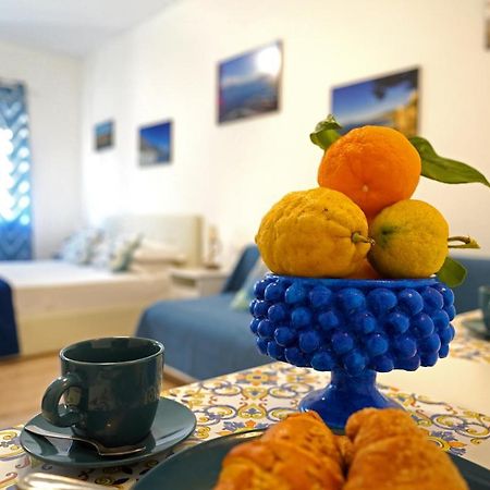 Piazza Lauro Suites Сорренто Екстер'єр фото