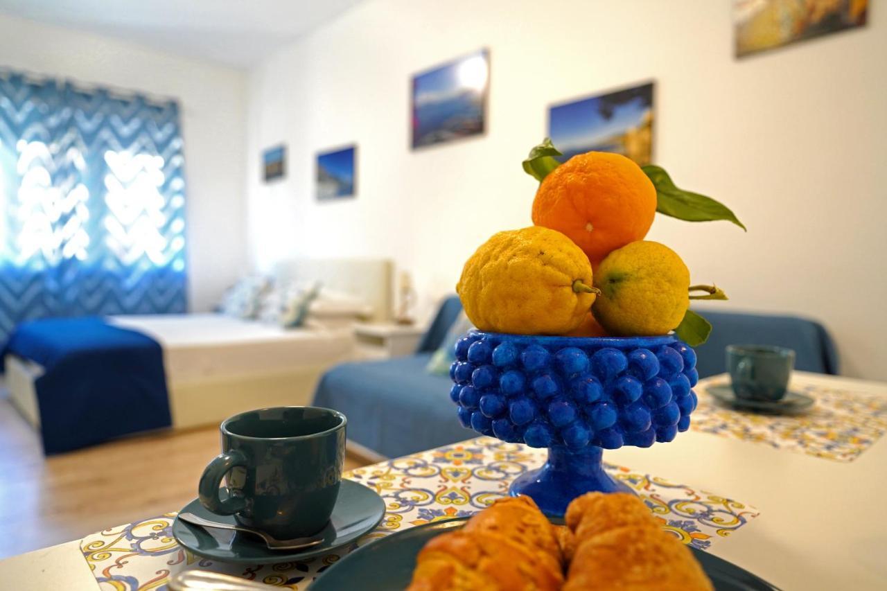 Piazza Lauro Suites Сорренто Екстер'єр фото
