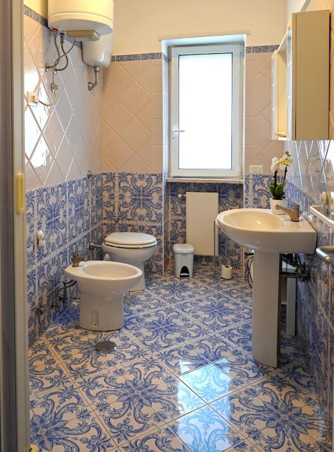 Piazza Lauro Suites Сорренто Екстер'єр фото